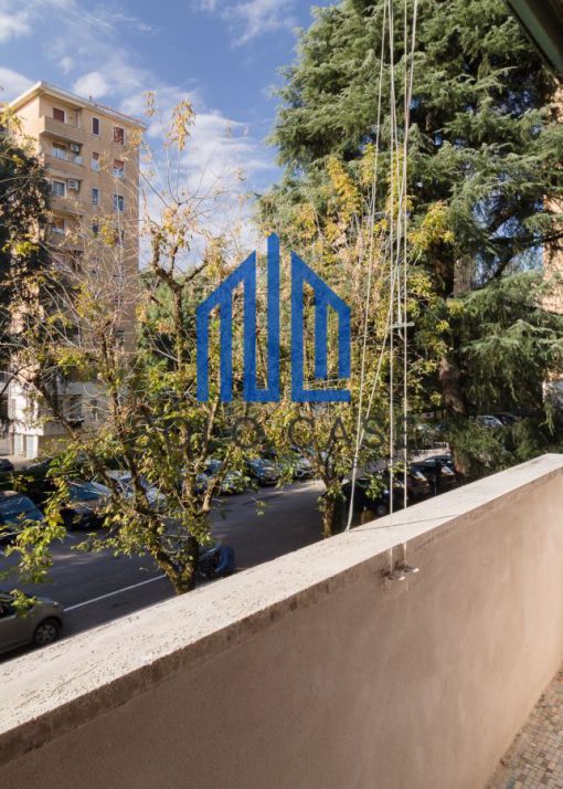 Trilocale ristrutturato in contesto condominiale